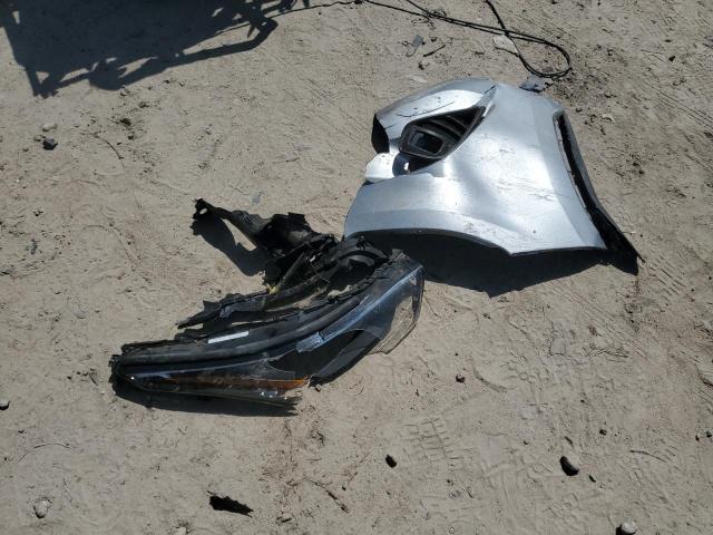 5TDGZRBHXLS517481 - 2020 TOYOTA HIGHLANDER XLE 银色 照片 12