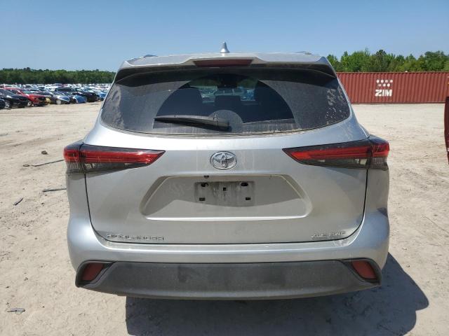 5TDGZRBHXLS517481 - 2020 TOYOTA HIGHLANDER XLE 银色 照片 6