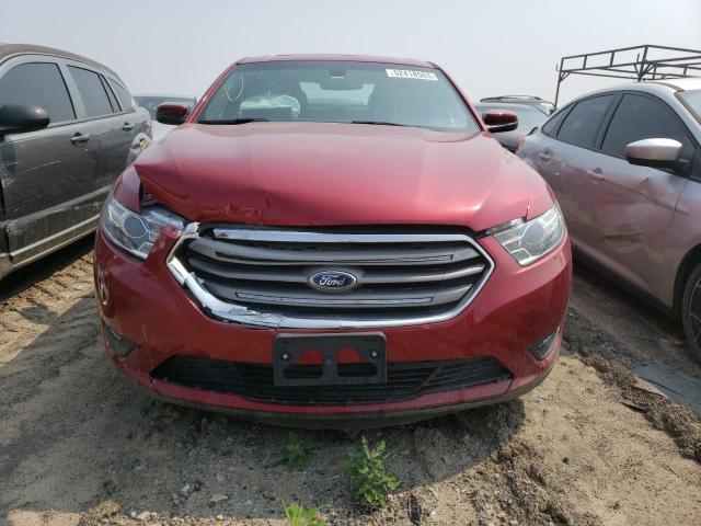 1FAHP2E81JG105279 - 2018 FORD TAURUS SEL RED photo 5