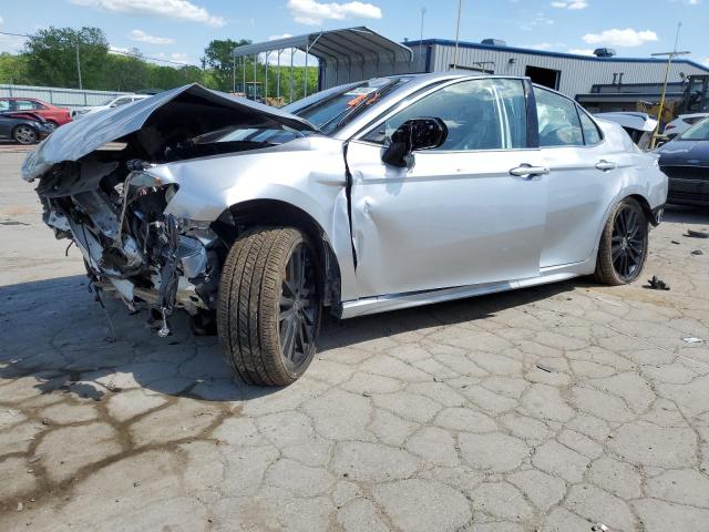 4T1K61AKXRU851947 - 2024 TOYOTA CAMRY XSE SILVER photo 1