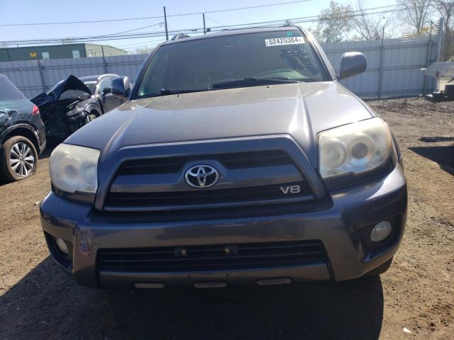 JTEBT17R568034242 - 2006 TOYOTA 4RUNNER LIMITED GRAY photo 5