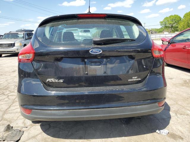 1FADP3K26GL257269 - 2016 FORD FOCUS SE BLACK photo 6