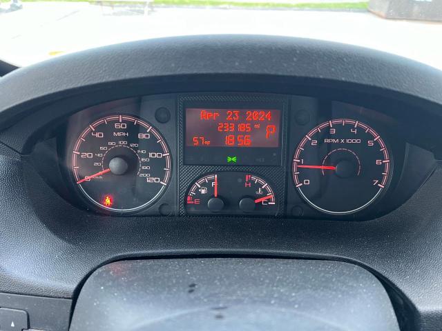 3C6TRVAG2KE513070 - 2019 RAM PROMASTER 1500 STANDARD WHITE photo 8