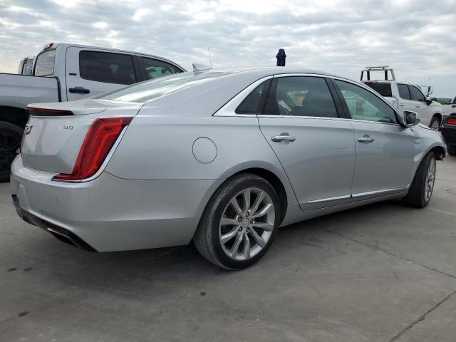 2G61M5S39J9166928 - 2018 CADILLAC XTS LUXURY SILVER photo 3