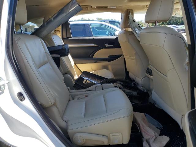 5TDJKRFH5FS205660 - 2015 TOYOTA HIGHLANDER XLE WHITE photo 11