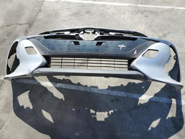 JTDKARFP8J3095745 - 2018 TOYOTA PRIUS PRIM 银色 照片 12