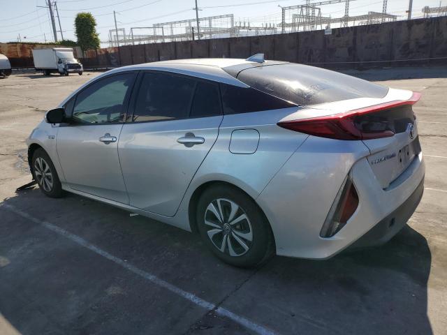 JTDKARFP8J3095745 - 2018 TOYOTA PRIUS PRIM 银色 照片 2