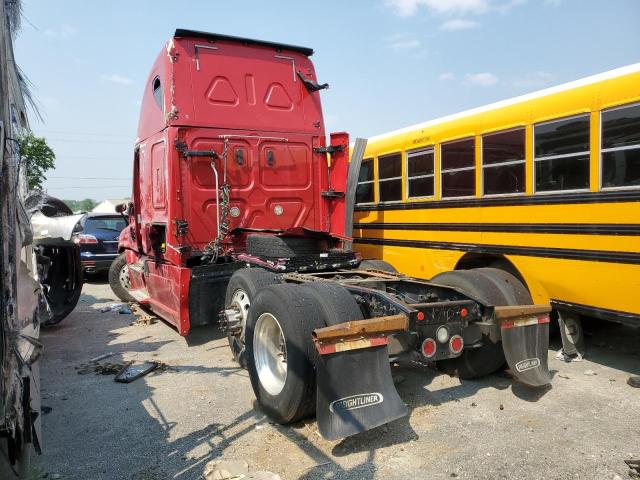 3AKJGLDR6HSM5744 - 2017 FREIGHTLINER CASCADIA RED photo 3