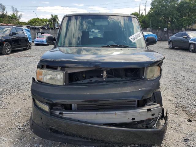 JTLKT324854000074 - 2005 TOYOTA SCION XB 黑色 照片 5