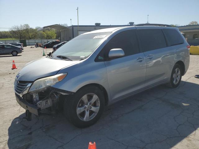 2013 TOYOTA SIENNA LE, 