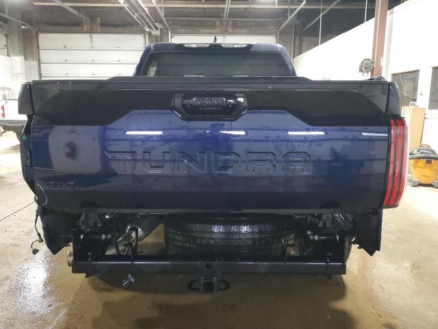 5TFNA5DB4NX010864 - 2022 TOYOTA TUNDRA CREWMAX PLATINUM 蓝色 照片 6