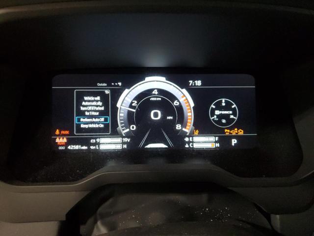 5TFNA5DB4NX010864 - 2022 TOYOTA TUNDRA CREWMAX PLATINUM 蓝色 照片 9