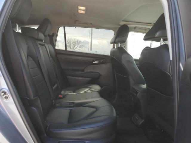 5TDGZRAH3MS054733 - 2021 TOYOTA HIGHLANDER XLE Gümüş foto 10
