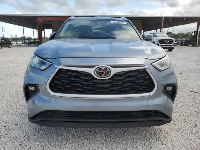 5TDGZRAH3MS054733 - 2021 TOYOTA HIGHLANDER XLE Gümüş foto 5