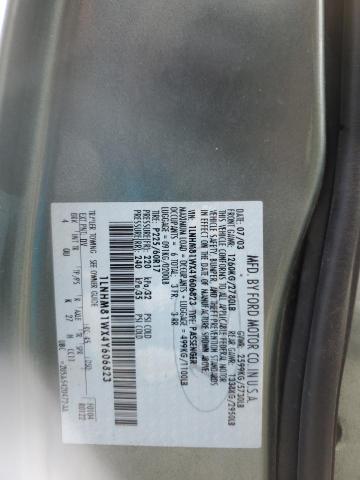 1LNHM81WX4Y606823 - 2004 LINCOLN TOWN CAR EXECUTIVE GREEN photo 12