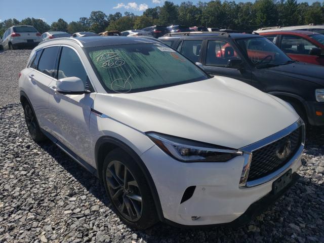 3PCAJ5M30KF103538 - 2019 INFINITI QX50 ESSENTIAL WHITE photo 1