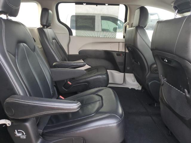 2C4RC1BG0NR188854 - 2022 CHRYSLER PACIFICA TOURING L GRAY photo 11