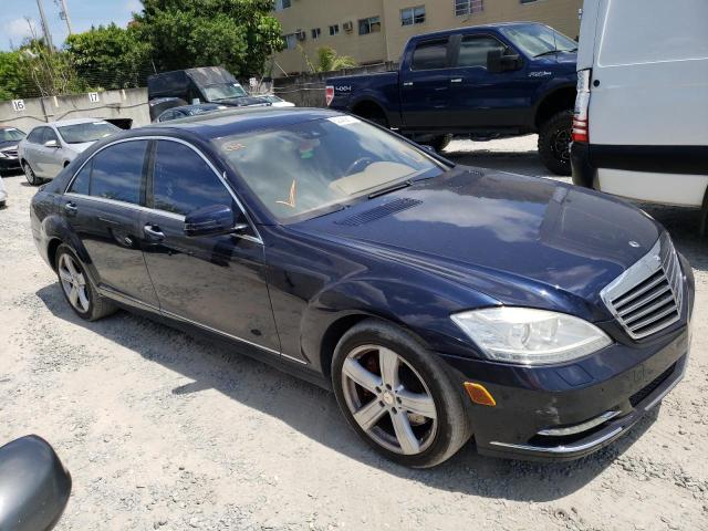 WDDNG7DB7DA513886 - 2013 MERCEDES-BENZ S 550 BLUE photo 4