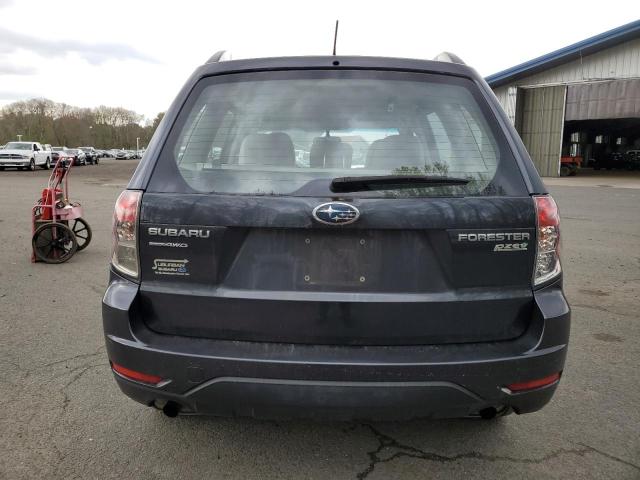 JF2SHABC0DH415309 - 2013 SUBARU FORESTER 2.5X GRAY photo 6