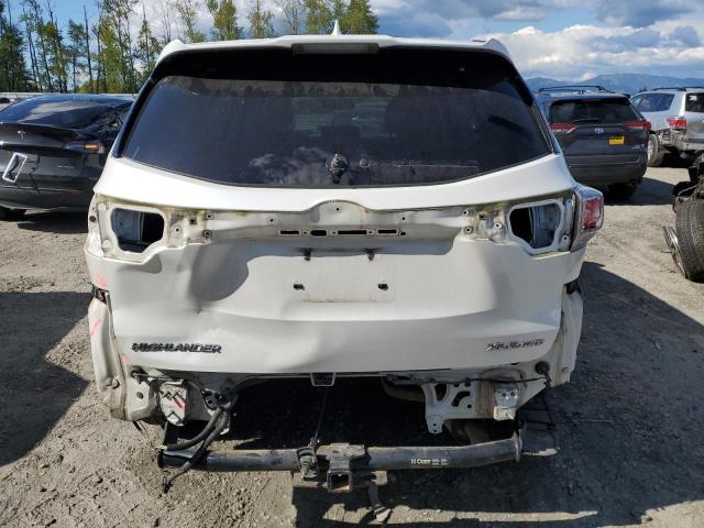 5TDJKRFH1FS098090 - 2015 TOYOTA HIGHLANDER XLE WHITE photo 6