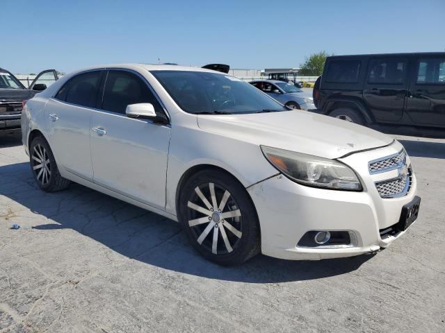 1G11J5SX6DF321853 - 2013 CHEVROLET MALIBU LTZ WHITE photo 4