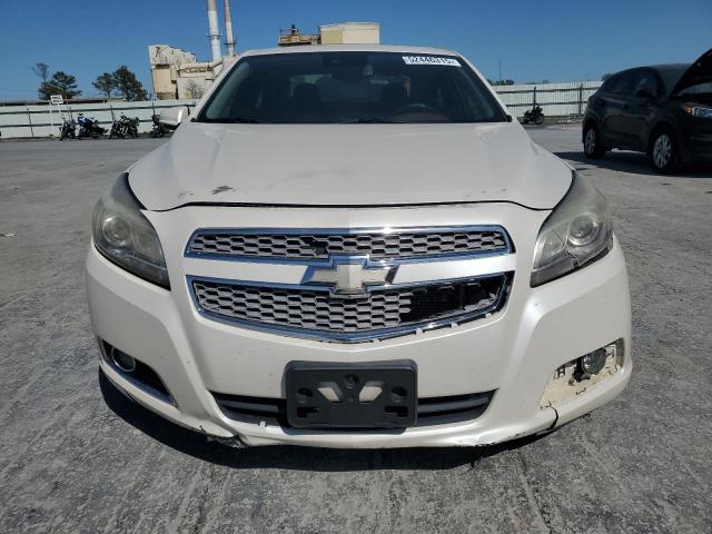 1G11J5SX6DF321853 - 2013 CHEVROLET MALIBU LTZ WHITE photo 5