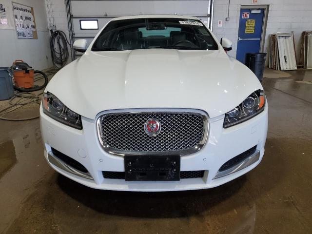 SAJWJ0FF0F8U48222 - 2015 JAGUAR XF 3.0 SPORT AWD WHITE photo 5