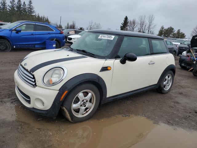 2011 MINI COOPER, 