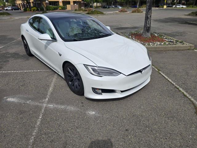 5YJSA1E29JF276329 - 2018 TESLA MODEL S WHITE photo 1