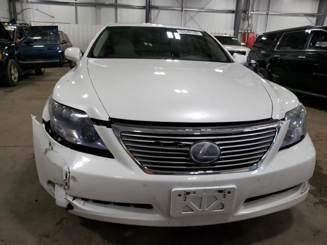 JTHDU46FX85001968 - 2008 LEXUS LS 600HL WHITE photo 5