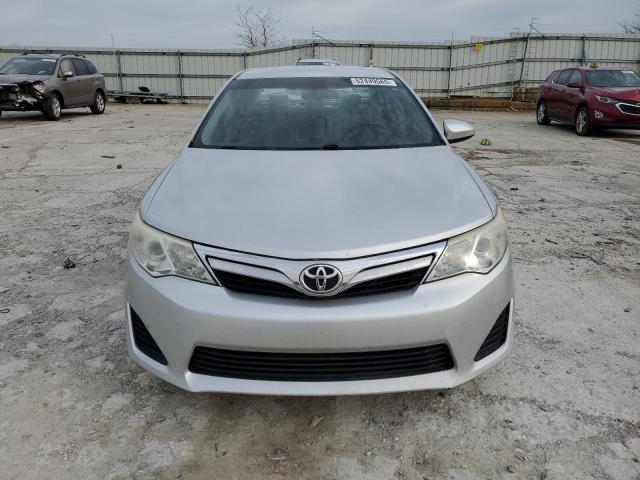 4T4BF1FK6DR330604 - 2013 TOYOTA CAMRY L SILVER photo 5