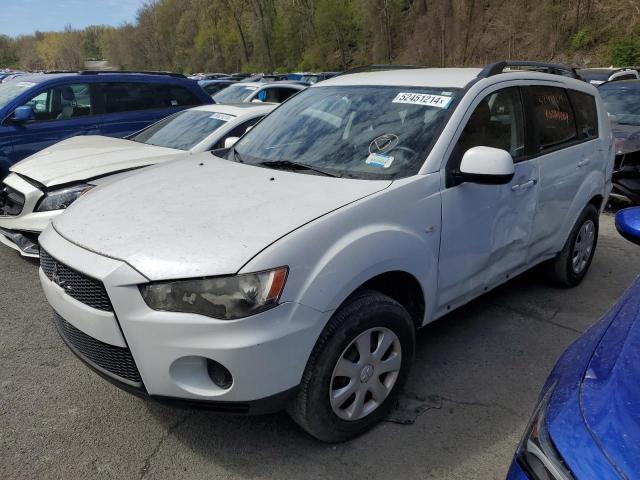 2012 MITSUBISHI OUTLANDER ES, 