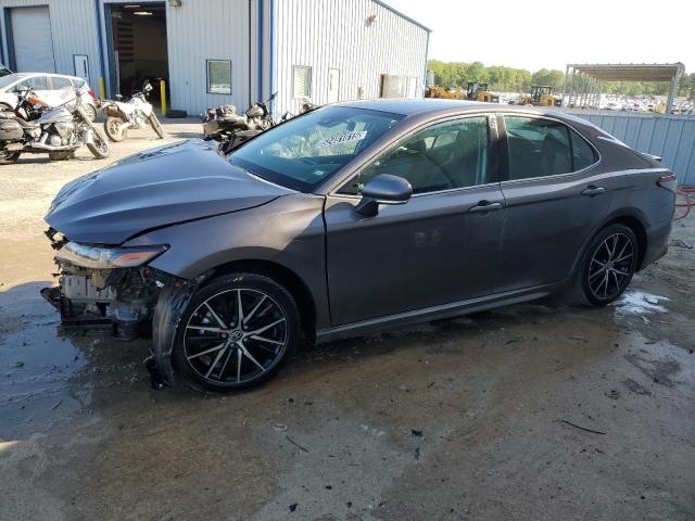 4T1G11AK1RU862498 - 2024 TOYOTA CAMRY SE NIGHT SHADE CHARCOAL photo 1