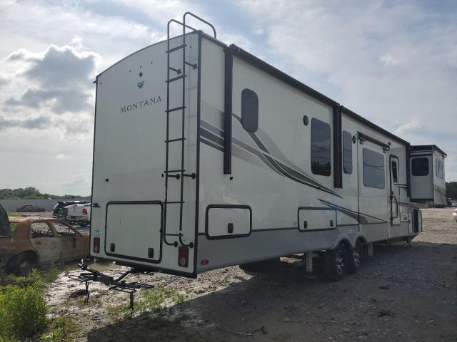 4YDFM0T24N4700984 - 2022 KEYSTONE MONTANA WHITE photo 4