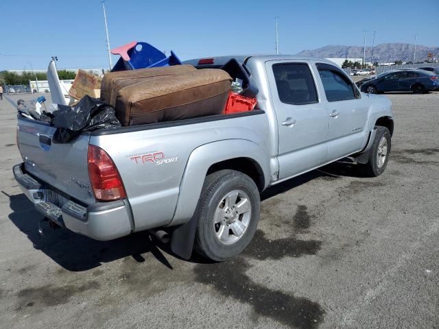 3TMJU62N47M034339 - 2007 TOYOTA TACOMA DOUBLE CAB PRERUNNER SILVER photo 3