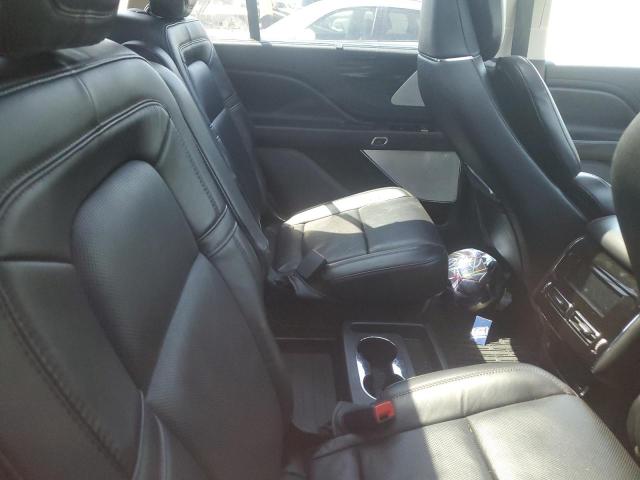 5LM5J7WC4NGL05635 - 2022 LINCOLN AVIATOR RESERVE WHITE photo 11