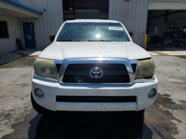 5TFJU4GN7BX005434 - 2011 TOYOTA TACOMA DOUBLE CAB PRERUNNER WHITE photo 5