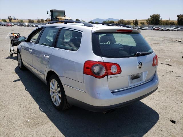 WVWTK73C87E000525 - 2007 VOLKSWAGEN PASSAT 2.0T WAGON LUXURY SILVER photo 2