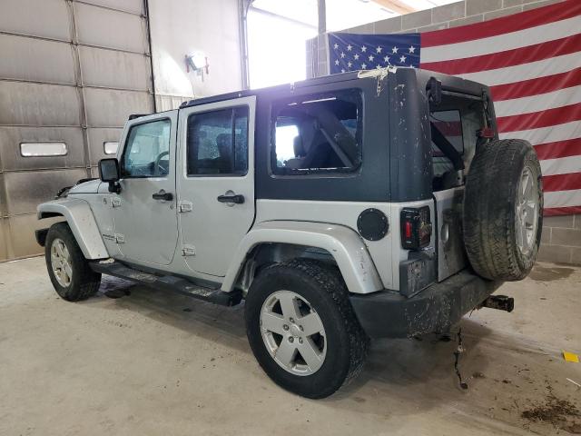 1J4GA59127L138131 - 2007 JEEP WRANGLER SAHARA SILVER photo 2