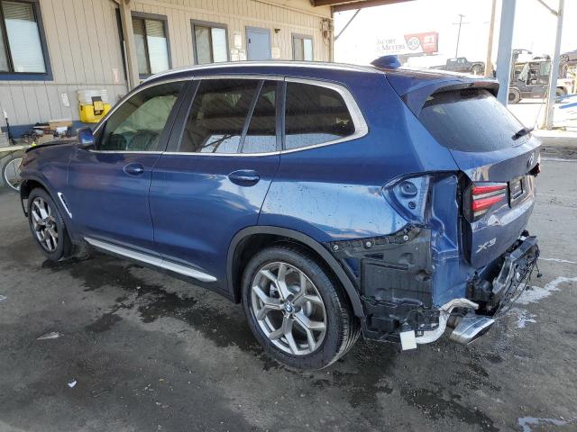5UX43DP08N9H43158 - 2022 BMW X3 SDRIVE30I BLUE photo 2