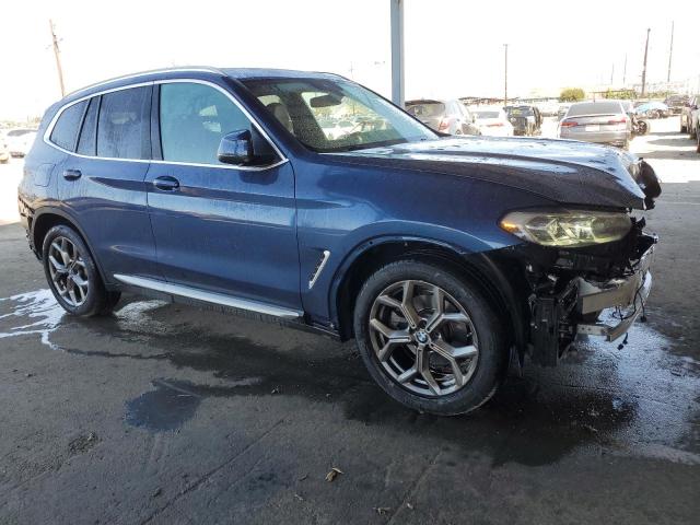 5UX43DP08N9H43158 - 2022 BMW X3 SDRIVE30I BLUE photo 4