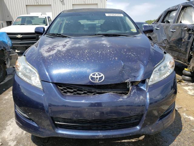 2T1KU40E49C014390 - 2009 TOYOTA COROLLA MA BLUE photo 5