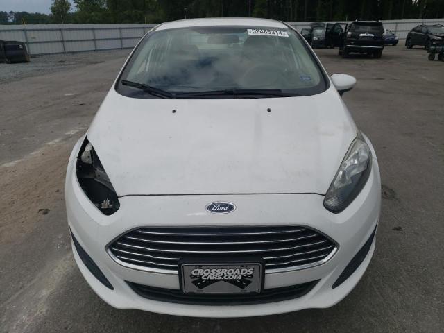 3FADP4BJ7FM144523 - 2015 FORD FIESTA SE WHITE photo 5