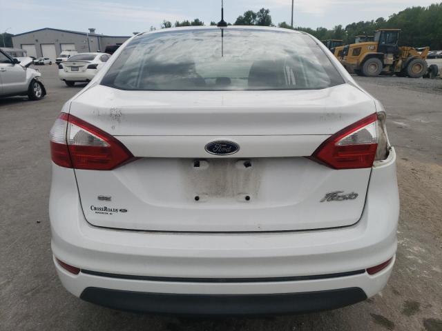 3FADP4BJ7FM144523 - 2015 FORD FIESTA SE WHITE photo 6