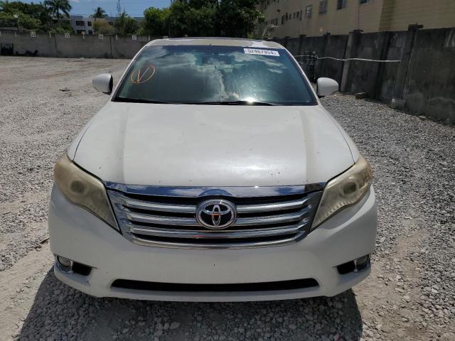 4T1BK3DB0BU404861 - 2011 TOYOTA AVALON BASE 白色 照片 5