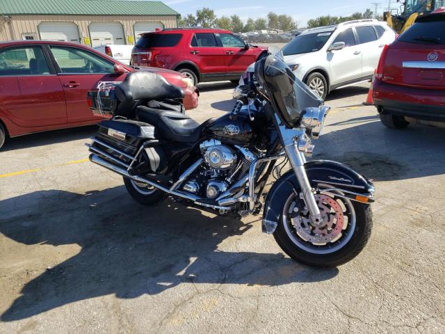 1HD1FC4188Y617861 - 2008 HARLEY-DAVIDSON FLHTCUI 黑色 照片 4