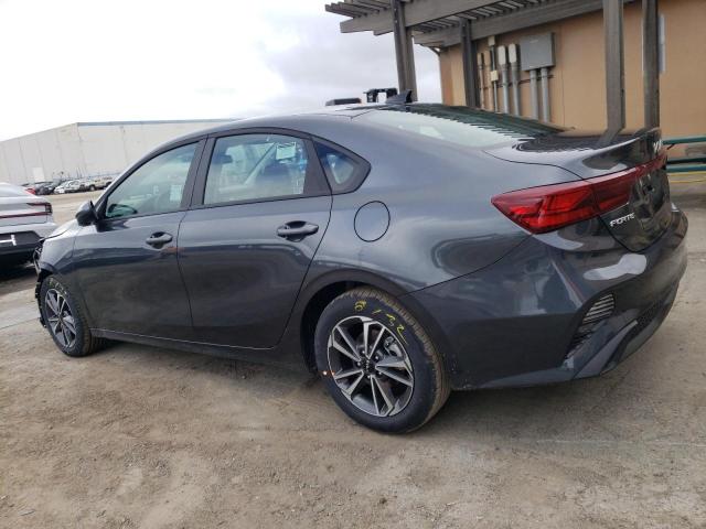 3KPF24AD0RE768787 - 2024 KIA FORTE LX GRAY photo 2