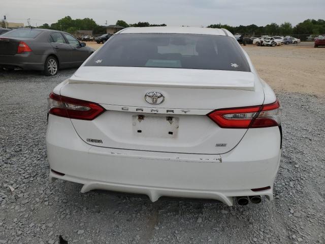 4T1B11HK7JU050062 - 2018 TOYOTA CAMRY L WHITE photo 6