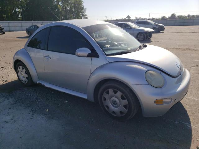 3VWBK31C94M412690 - 2004 VOLKSWAGEN NEW BEETLE GL 银色 照片 4