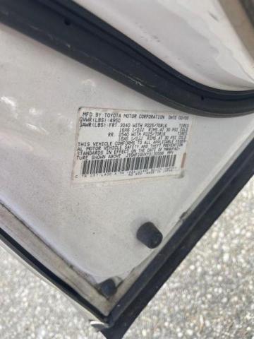 JT6HF10UXY0130588 - 2000 LEXUS RX 300 WHITE photo 10